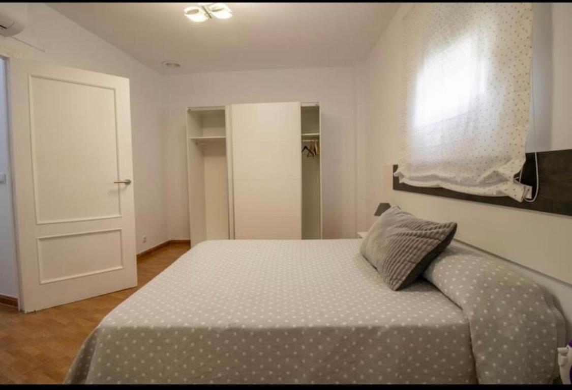 הוילה אובדה Vivienda Con Fines Turisticos Salvador מראה חיצוני תמונה